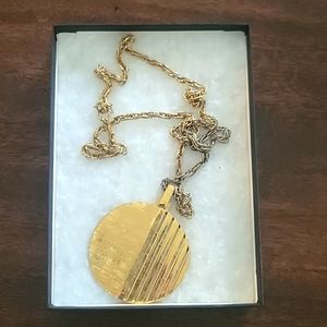 Trifari Modernist Design Goldtone Vintage Pendant Necklace
